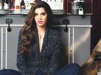 sanam-saeed-demands-action-against-suicides-1563481523-9007.jpg